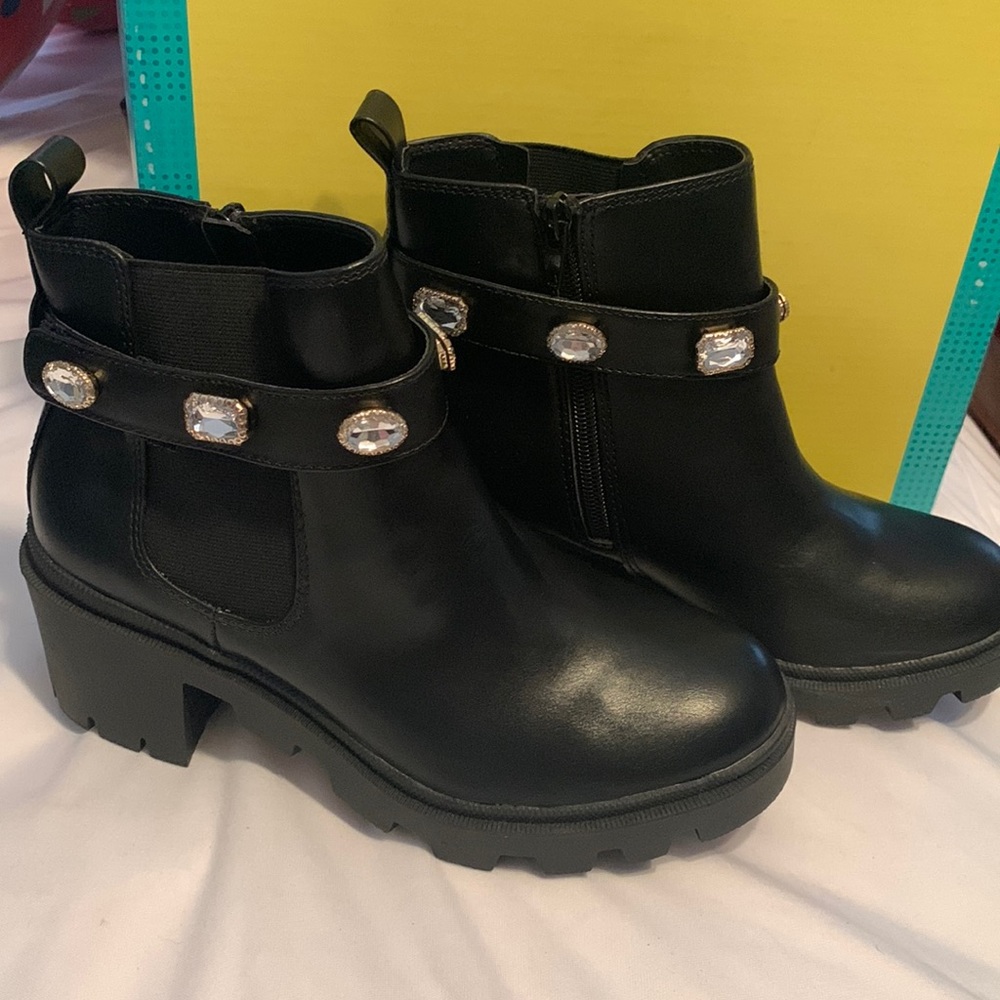 Sophia Taylor boots